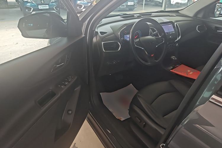 Used Chevrolet Equinox 2019 535T Automatic YuJie Edition China V Standard Driver Seat