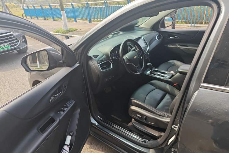 Used Chevrolet Equinox 2019 535T Automatic YuJie Edition China V Standard Driver Seat