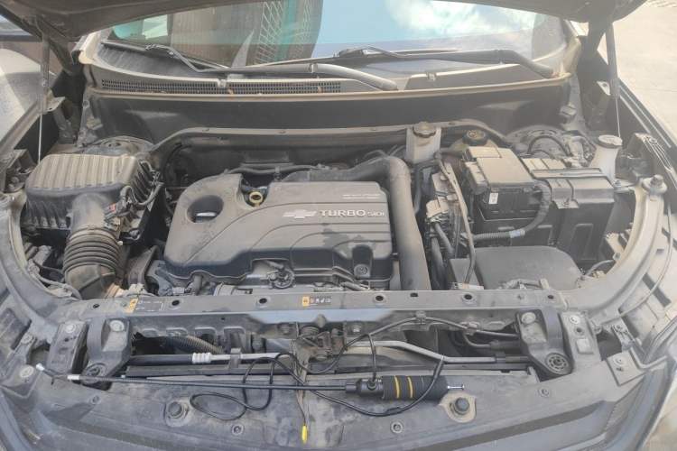 Used Chevrolet Equinox 2019 535T Automatic YuJie Edition China V Standard Engine Bay