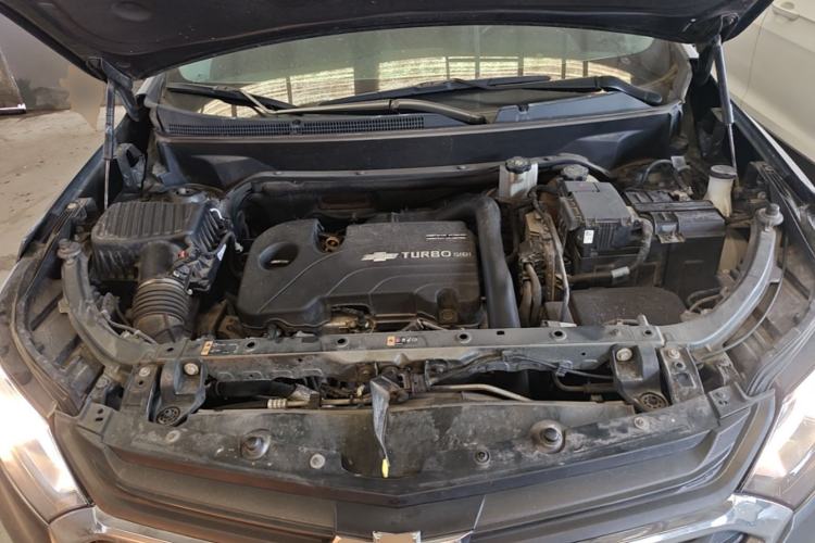 Used Chevrolet Equinox 2019 535T Automatic Chijie Edition China V Standard Engine Bay