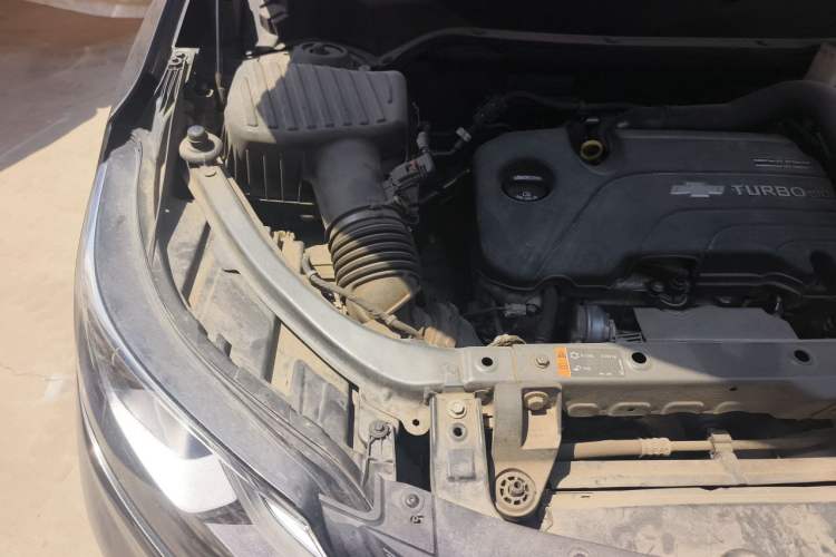 Used Chevrolet Equinox 2019 535T Automatic Chijie Edition China VI Engine Bay Right