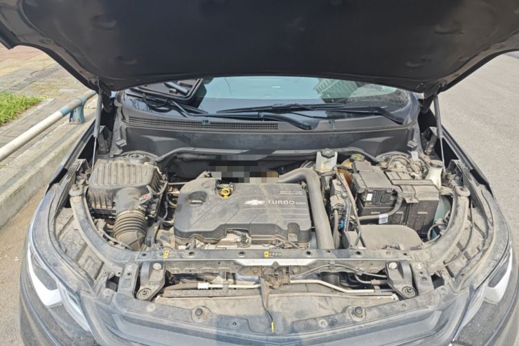 Used Chevrolet Equinox 2019 535T Automatic YuJie Edition China V Standard Engine Bay