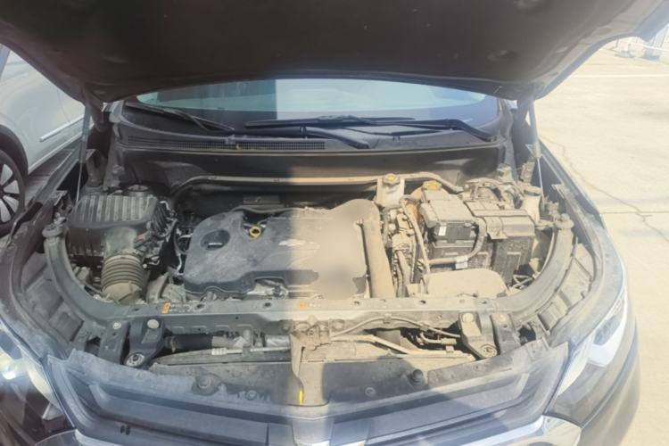 Used Chevrolet Equinox 2019 535T Automatic YuJie Edition China V Standard Engine Bay