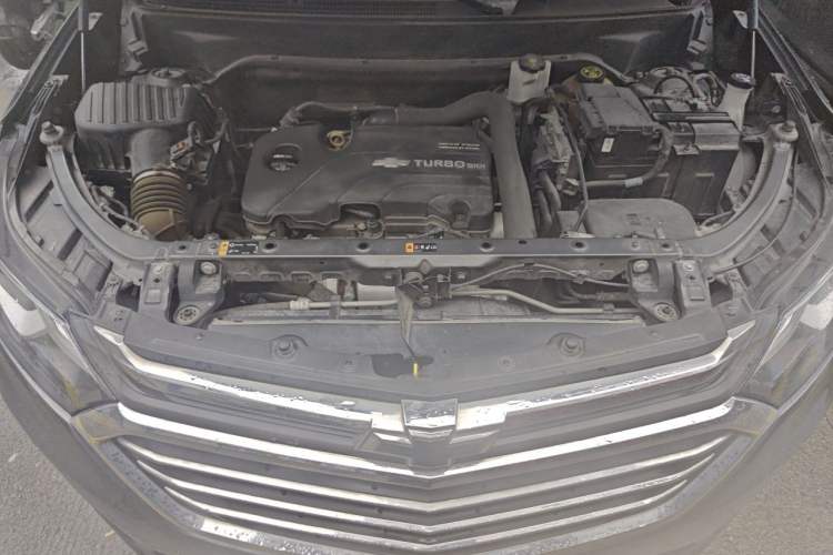 Used Chevrolet Equinox 2019 535T Automatic YuJie Edition China VI Engine Bay