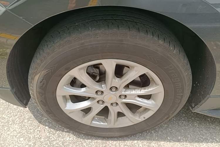 Used Chevrolet Equinox 2019 535T Automatic Chijie Edition China V Standard Exterior 4