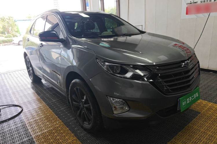 Used Chevrolet Equinox 2019 Redline 550T Automatic All-Wheel-Drive RS Model China VI Standard Front Right 45 Deg