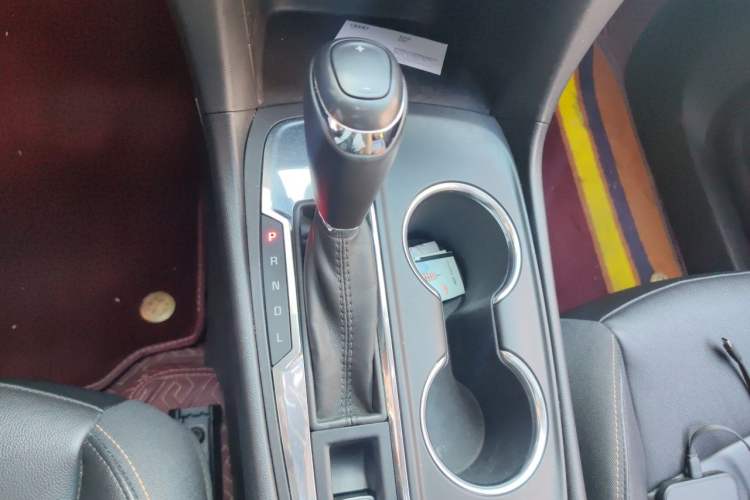 Used Chevrolet Equinox 2019 535T Automatic Chijie Edition China V Standard Gear Lever