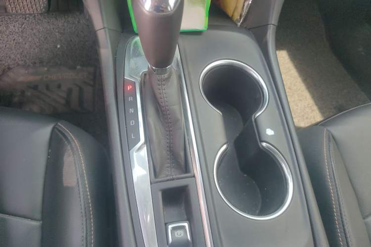 Used Chevrolet Equinox 2019 535T Automatic Chijie Edition China VI Gear Lever
