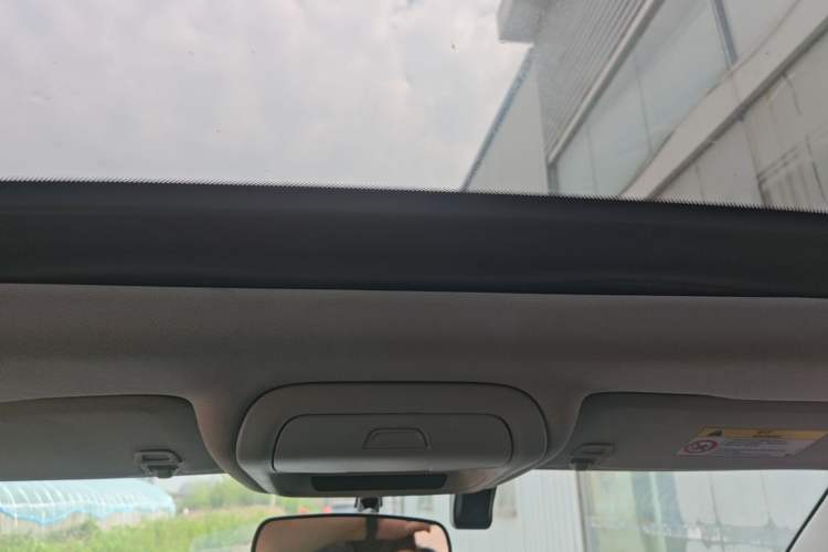 Used Chevrolet Equinox 2019 535T Automatic Chijie Edition China VI Headliner
