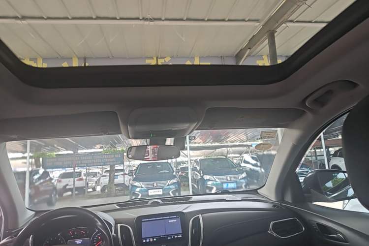 Used Chevrolet Equinox 2019 535T Automatic YuJie Edition China V Standard Headliner