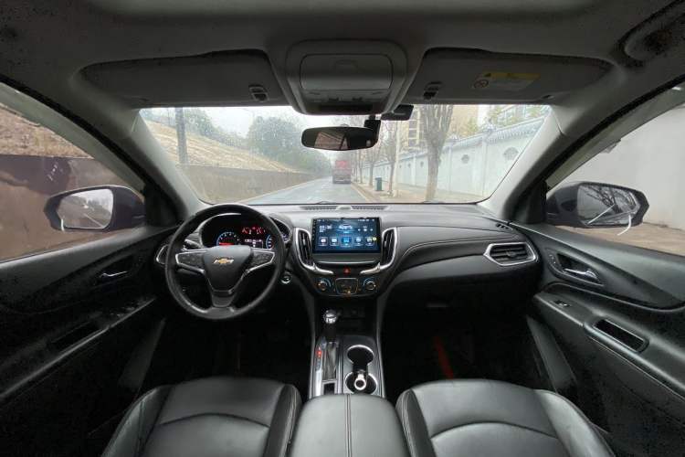 Used Chevrolet Equinox 2019 535T Automatic Chijie Edition China VI Interior 1