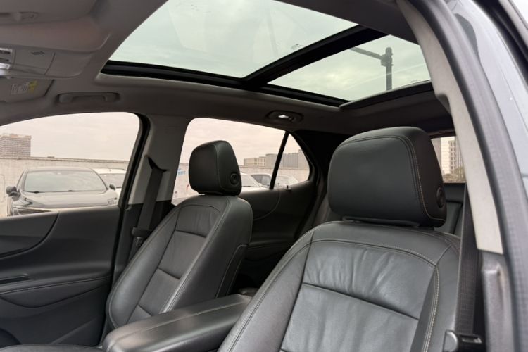 Used Chevrolet Equinox 2019 535T Automatic Chijie Edition China VI Interior 1