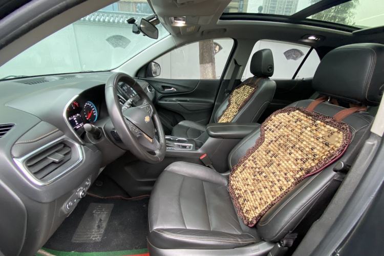 Used Chevrolet Equinox 2019 535T Automatic Chijie Edition China VI Interior 2