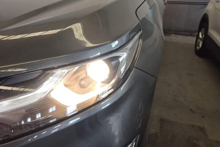 Used Chevrolet Equinox 2019 535T Automatic Chijie Edition China V Standard Left Front Headlight
