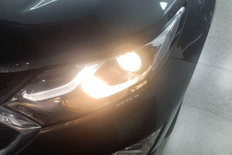 Used Chevrolet Equinox 2019 535T Automatic Chijie Edition China V Standard Left Front Headlight