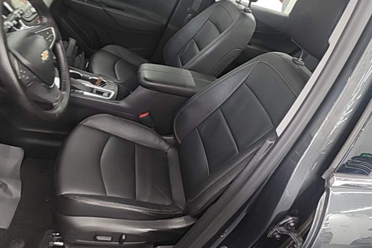 Used Chevrolet Equinox 2019 535T Automatic YuJie Edition China VI Left Front Seat