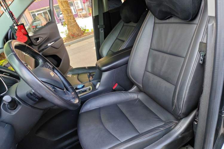 Used Chevrolet Equinox 2019 535T Automatic YuJie Edition China V Standard Left Front Seat