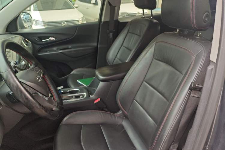 Used Chevrolet Equinox 2019 Redline 550T Automatic All-Wheel-Drive RS Model China V Standard Left Front Seat
