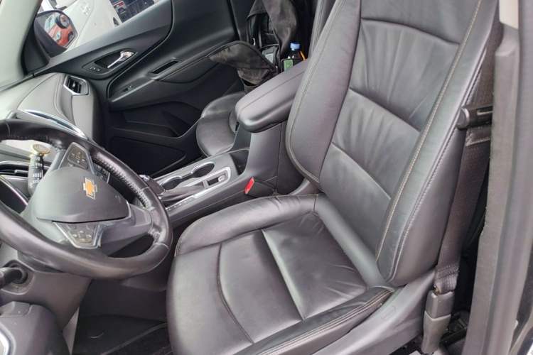 Used Chevrolet Equinox 2019 535T Automatic Chijie Edition China VI Left Front Seat