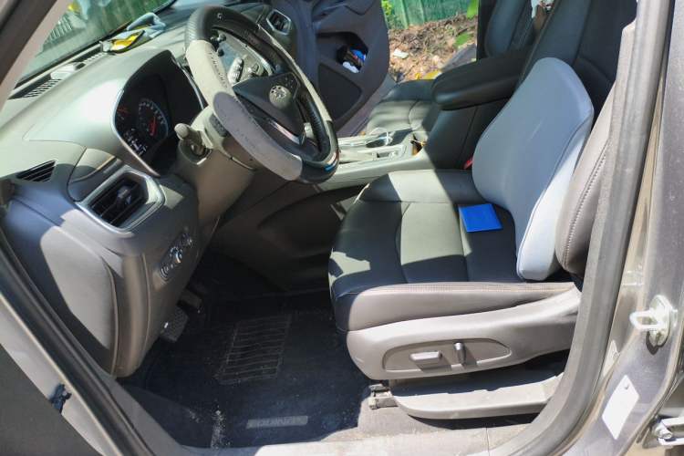 Used Chevrolet Equinox 2019 535T Automatic Chijie Edition China VI Left Front Seat