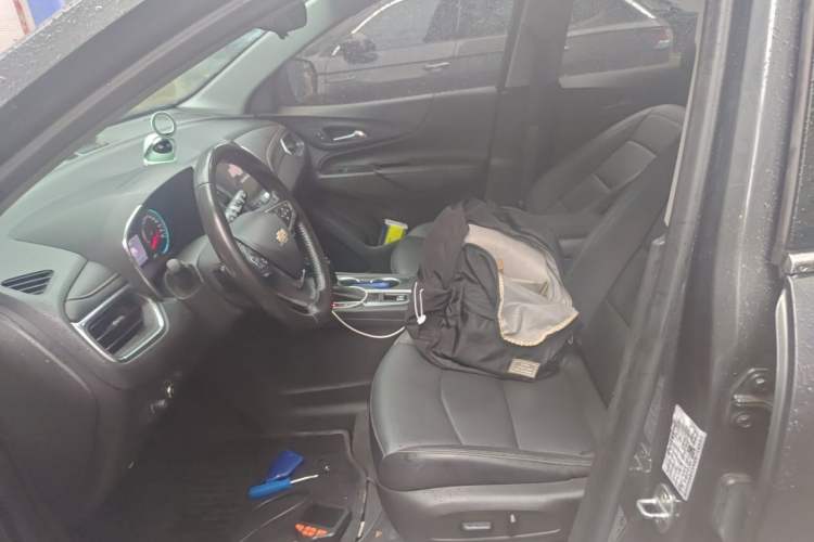 Used Chevrolet Equinox 2019 535T Automatic YuJie Edition China VI Left Front Seat
