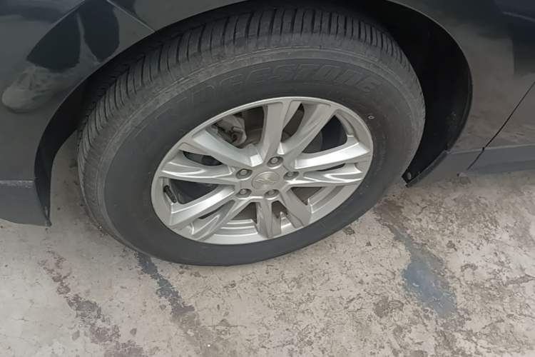 Used Chevrolet Equinox 2019 535T Automatic YuJie Edition China V Standard Left Front Wheel Hub