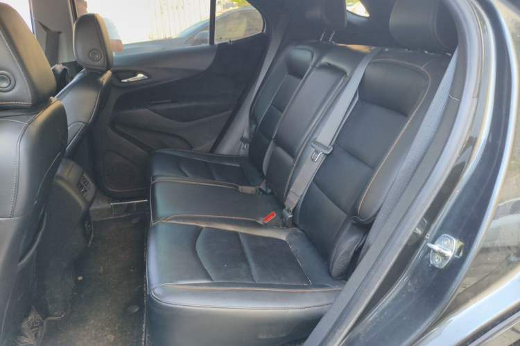 Used Chevrolet Equinox 2019 535T Automatic Lingjie Edition China VI Standard Left Rear Seat