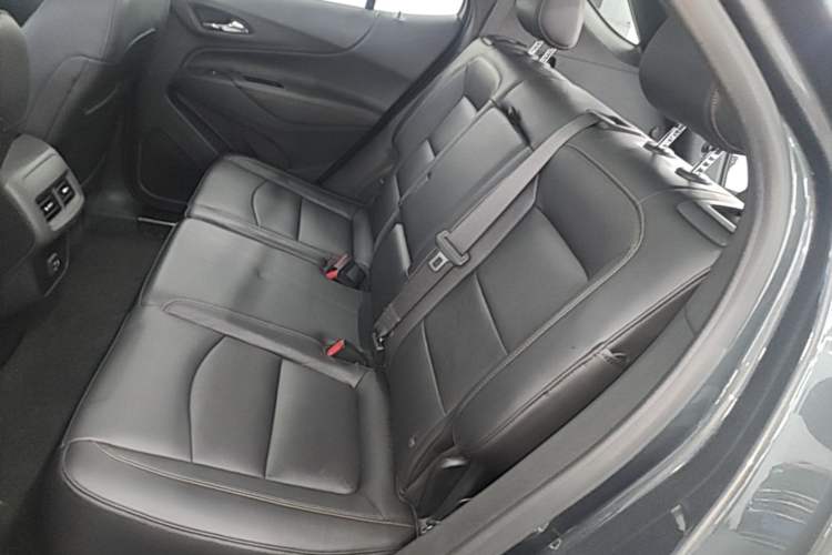 Used Chevrolet Equinox 2019 535T Automatic YuJie Edition China VI Left Rear Seat