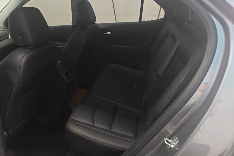Used Chevrolet Equinox 2019 535T Automatic Chijie Edition China VI Left Rear Seat