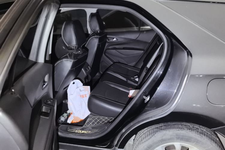 Used Chevrolet Equinox 2019 535T Automatic Chijie Edition China VI Left Rear Seat