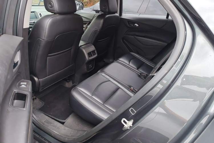 Used Chevrolet Equinox 2019 535T Automatic Chijie Edition China VI Left Rear Seat