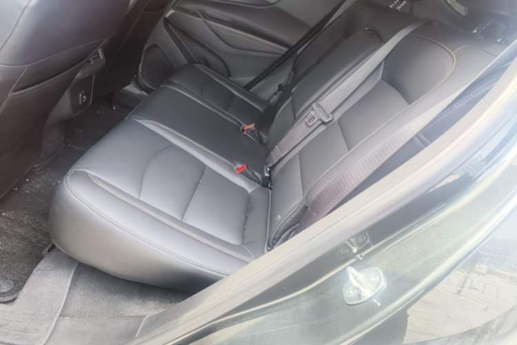 Used Chevrolet Equinox 2019 535T Automatic YuJie Edition China V Standard Left Rear Seat