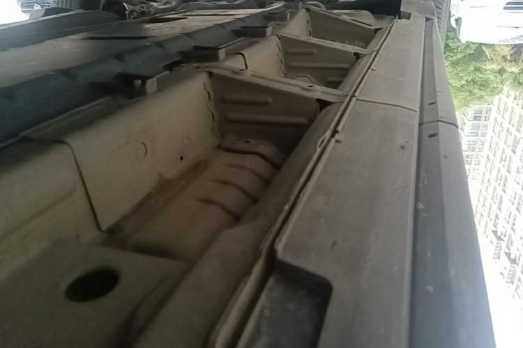 Used Chevrolet Equinox 2019 535T Automatic YuJie Edition China V Standard Left Side Sill