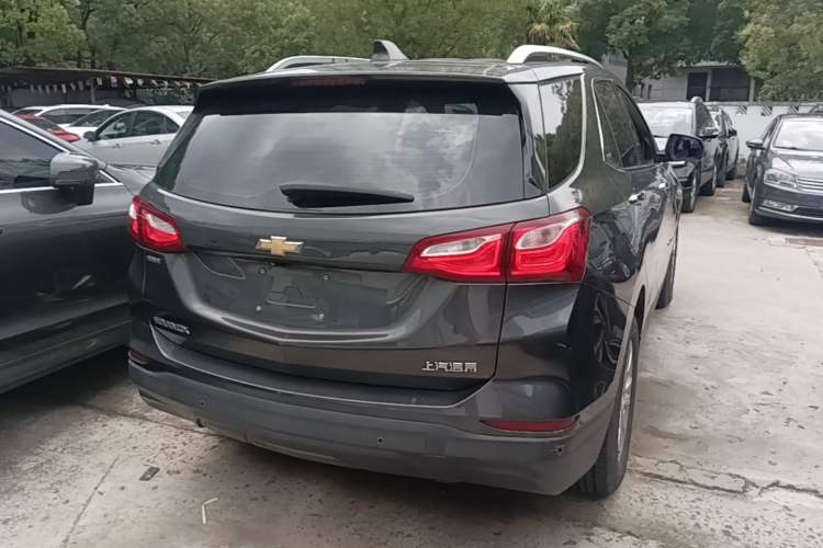 Used Chevrolet Equinox 2019 535T Automatic YuJie Edition China V Standard Rear Right 45 Deg