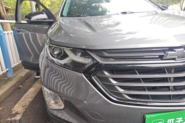 Used Chevrolet Equinox 2019 Redline 550T Automatic All-Wheel-Drive RS Model China VI Standard Right Front Headlight