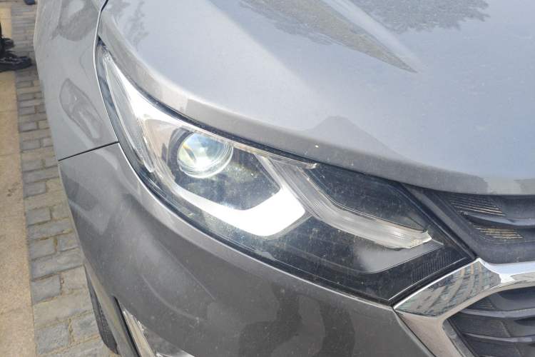 Used Chevrolet Equinox 2019 535T Automatic YuJie Edition China VI Right Front Headlight