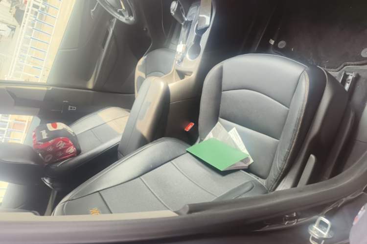 Used Chevrolet Equinox 2019 535T Automatic YuJie Edition China V Standard Right Front Seat