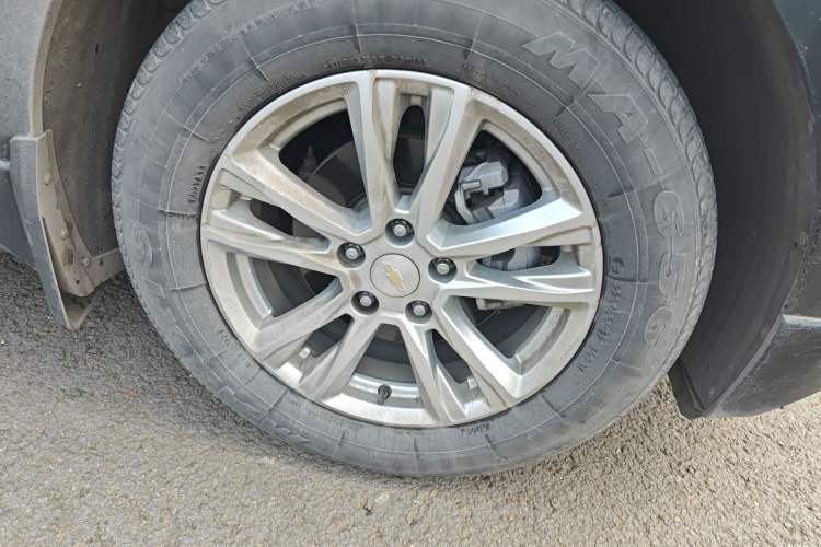 Used Chevrolet Equinox 2019 535T Automatic YuJie Edition China V Standard Right Front Wheel Hub
