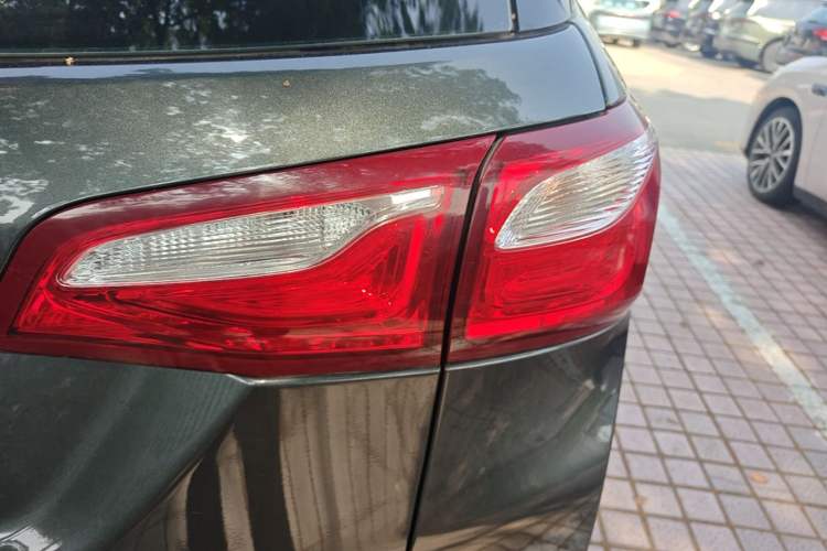 Used Chevrolet Equinox 2019 535T Automatic Chijie Edition China V Standard Right Rear Taillight