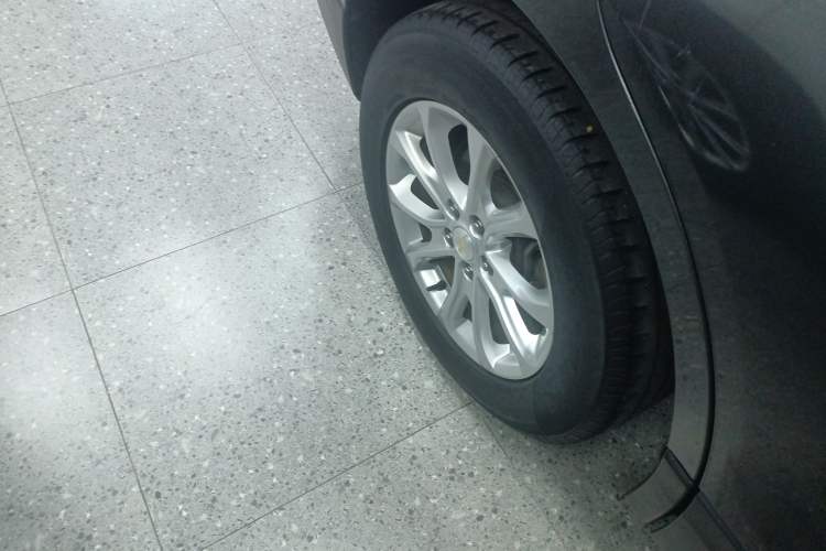 Used Chevrolet Equinox 2019 535T Automatic Chijie Edition China V Standard Right Rear Wheel Hub