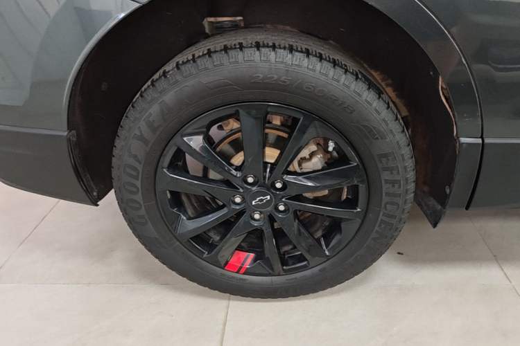 Used Chevrolet Equinox 2019 Redline 550T Automatic All-Wheel-Drive RS Model China VI Standard Right Rear Wheel Hub