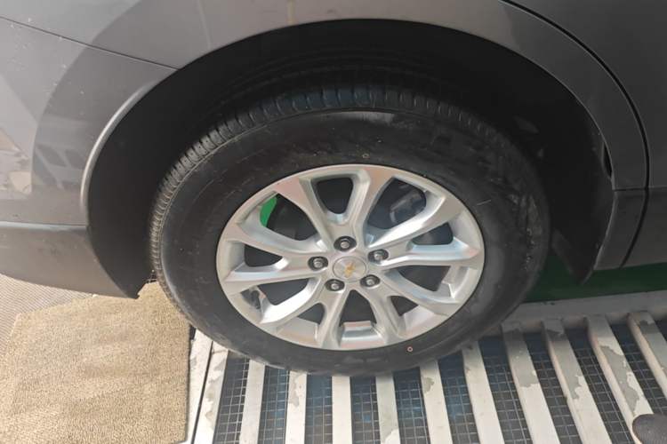 Used Chevrolet Equinox 2019 535T Automatic Chijie Edition China VI Right Rear Wheel Hub