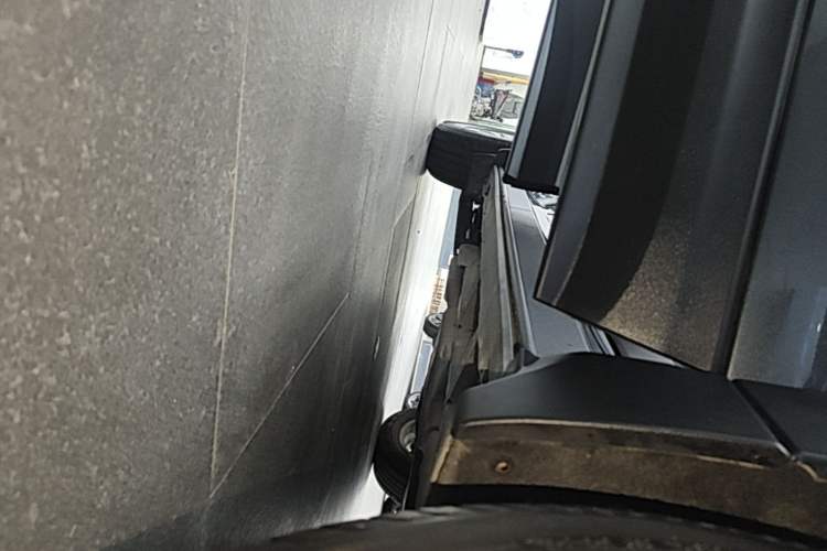 Used Chevrolet Equinox 2019 535T Automatic YuJie Edition China VI Right Side Sill