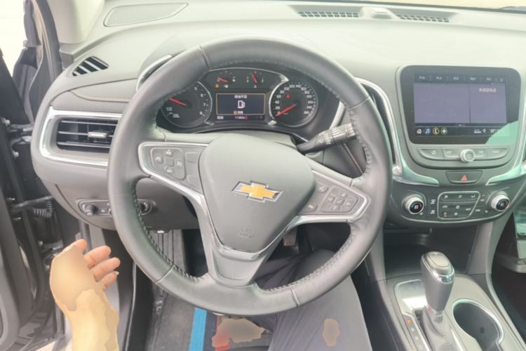 Used Chevrolet Equinox 2019 535T Automatic YuJie Edition China V Standard Steering Wheel