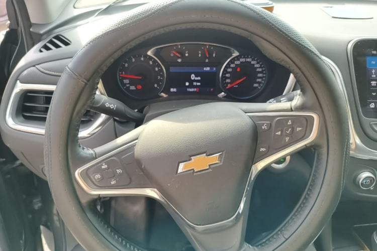 Used Chevrolet Equinox 2019 535T Automatic YuJie Edition China V Standard Steering Wheel