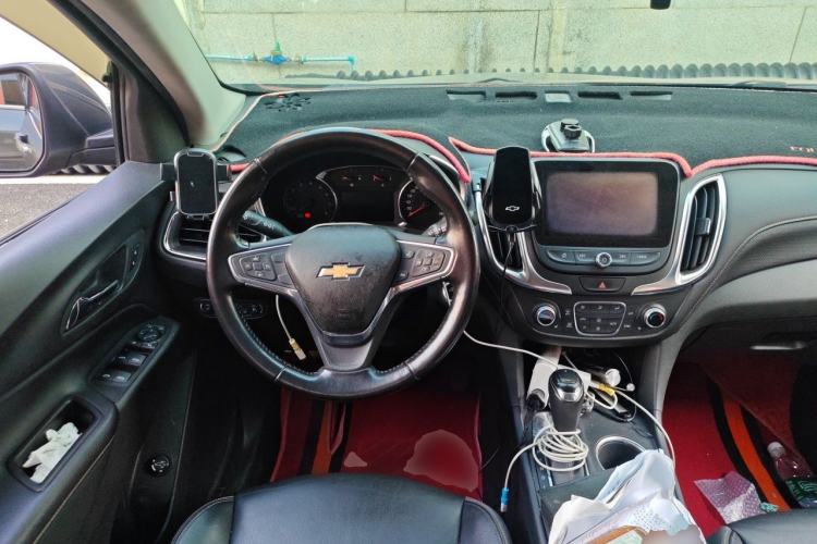 Used Chevrolet Equinox 2019 535T Automatic YuJie Edition China V Standard Steering Wheel