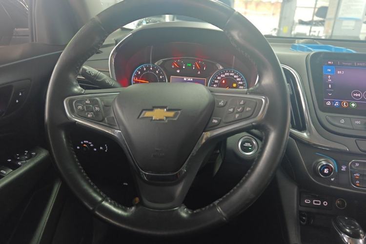 Used Chevrolet Equinox 2019 535T Automatic YuJie Edition China V Standard Steering Wheel