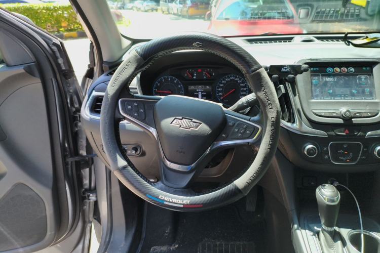 Used Chevrolet Equinox 2019 535T Automatic Chijie Edition China VI Steering Wheel