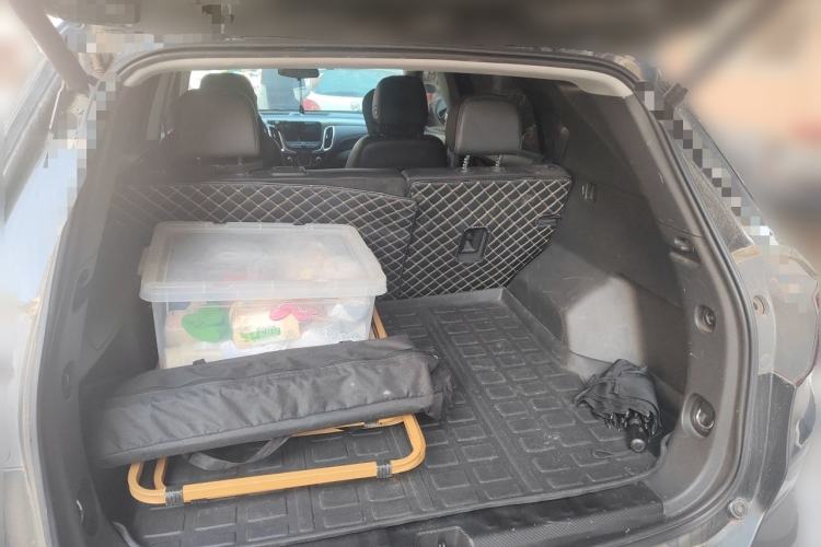 Used Chevrolet Equinox 2019 535T Automatic YuJie Edition China V Standard Trunk