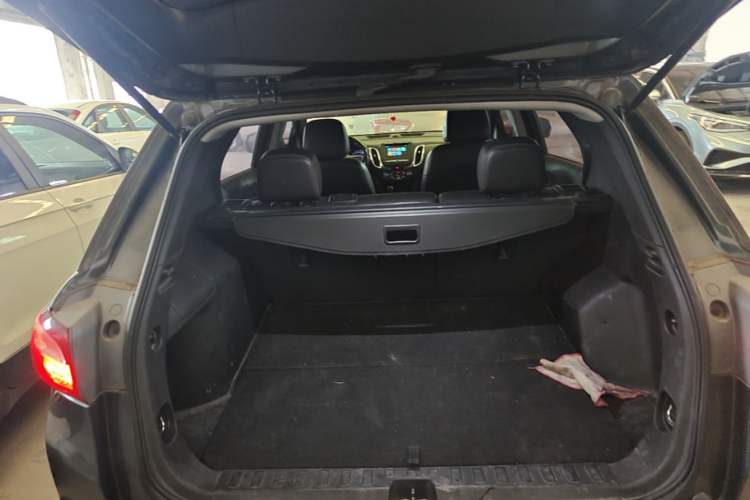 Used Chevrolet Equinox 2019 535T Automatic Chijie Edition China V Standard Trunk